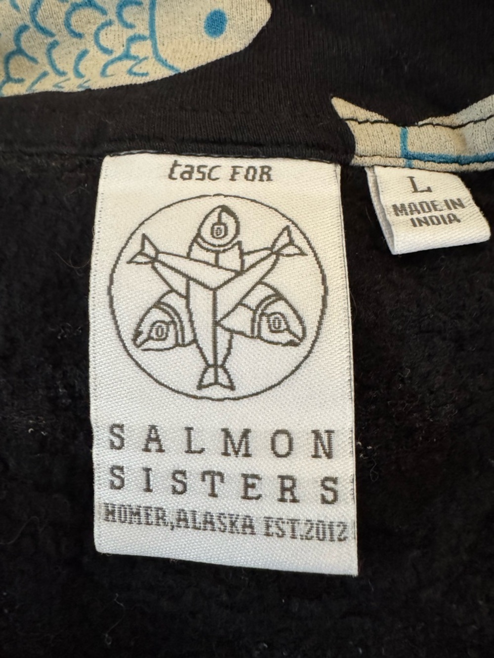 Tasc for Salmon Sisters Fish Half Zip Size Large - Picture 5 of 6